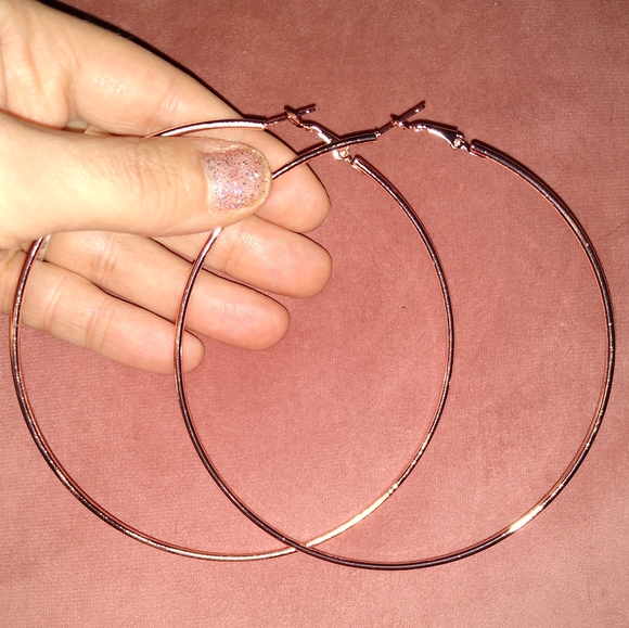 Oversized 4 Inch Rose Gold Hoops Minimalist Round Hoop Big Statement Earrings - Picture 6 of 7